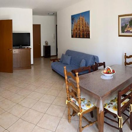 Condominio Tigli كافالكاسيل المظهر الخارجي الصورة